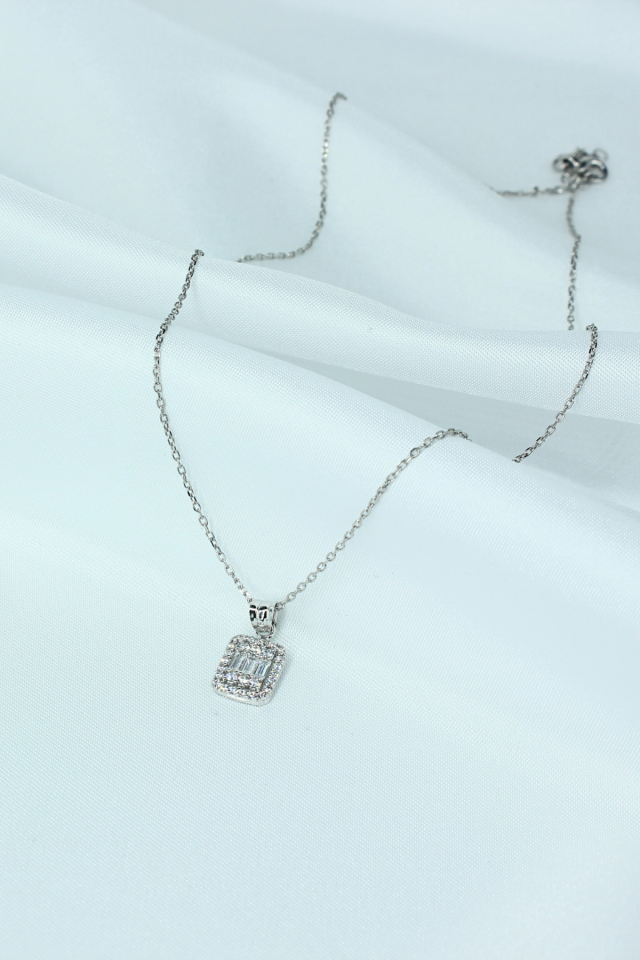 Baget Model Gümüş Kolye – 925 Ayar, Beyaz Rodaj Kaplama