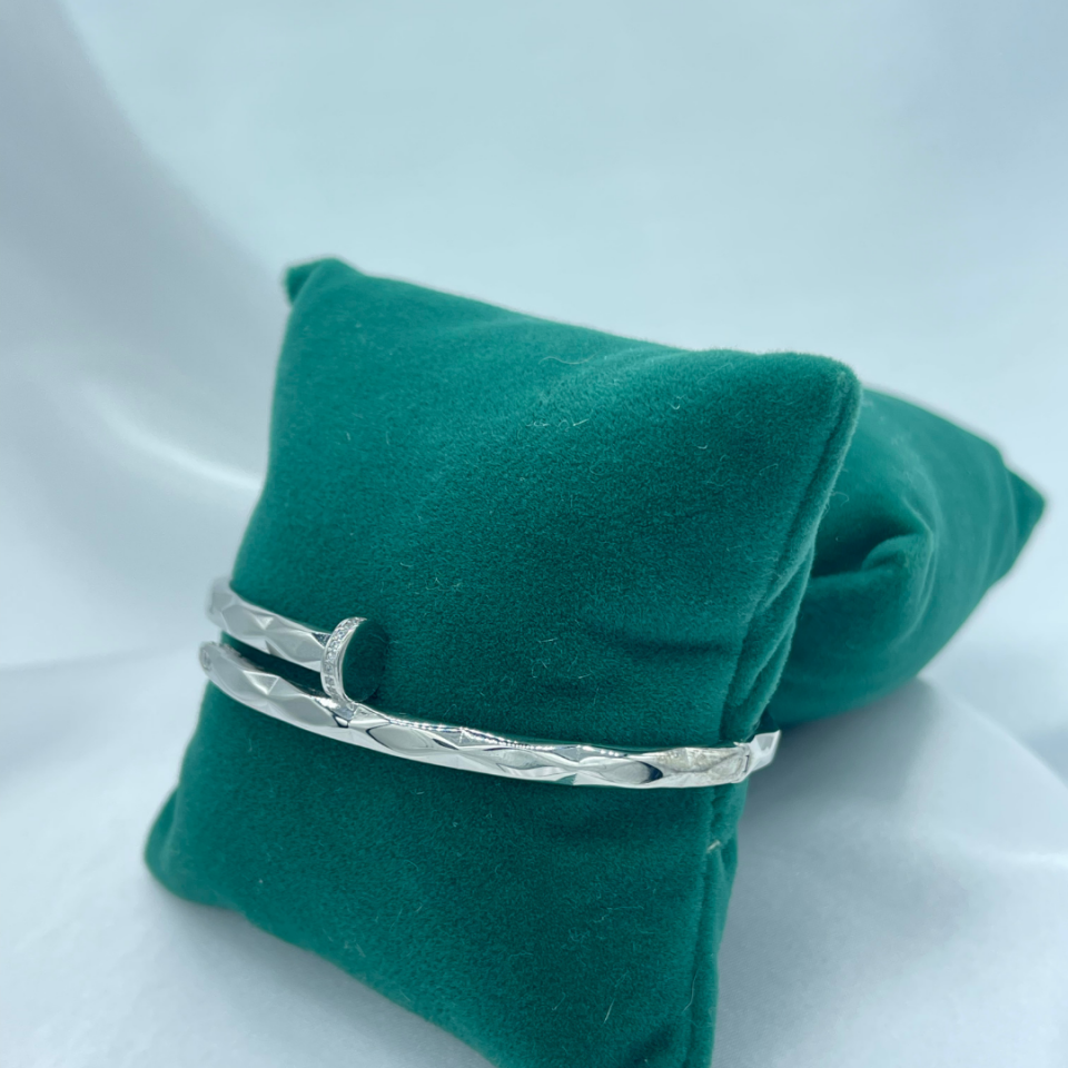 Zincir Desenli Yılan Model 925 Ayar Gümüş Kelepçe-14 Beyaz Altın Kaplama