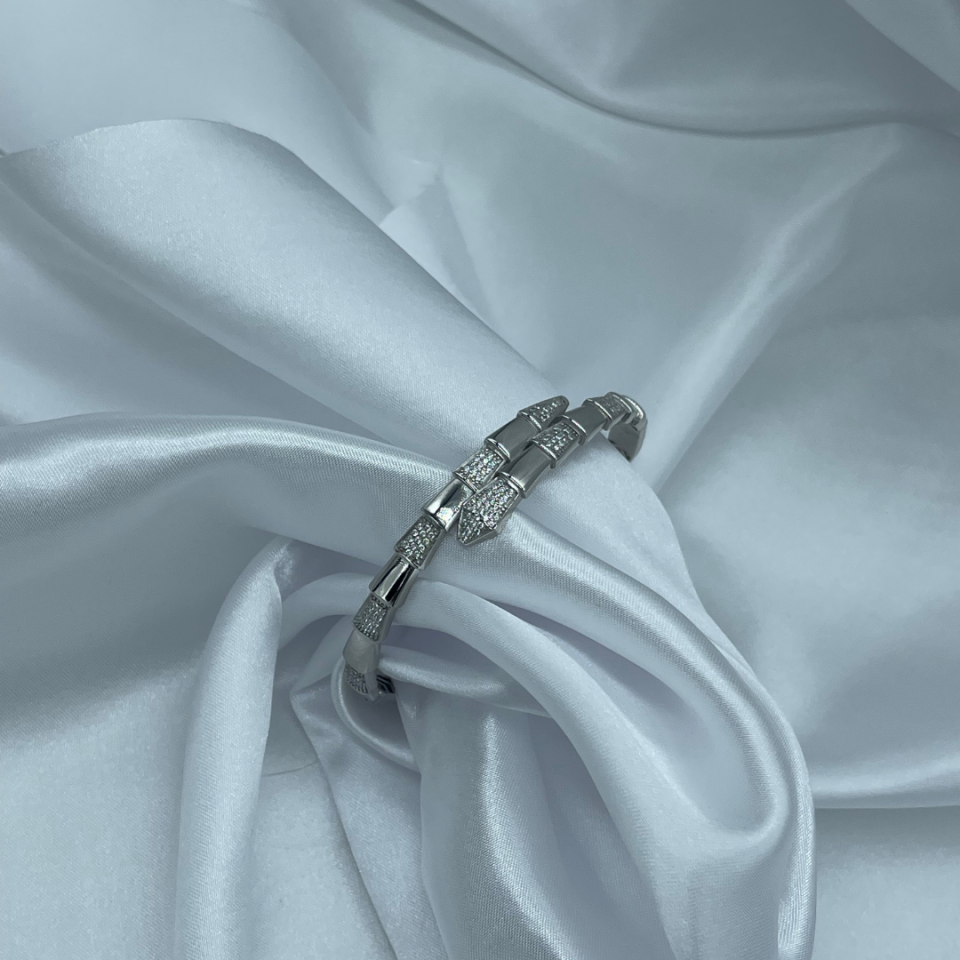 Taşlı Yılan Model 925 Ayar Gümüş Kelepçe – 14 K Beyaz Altın Kaplama