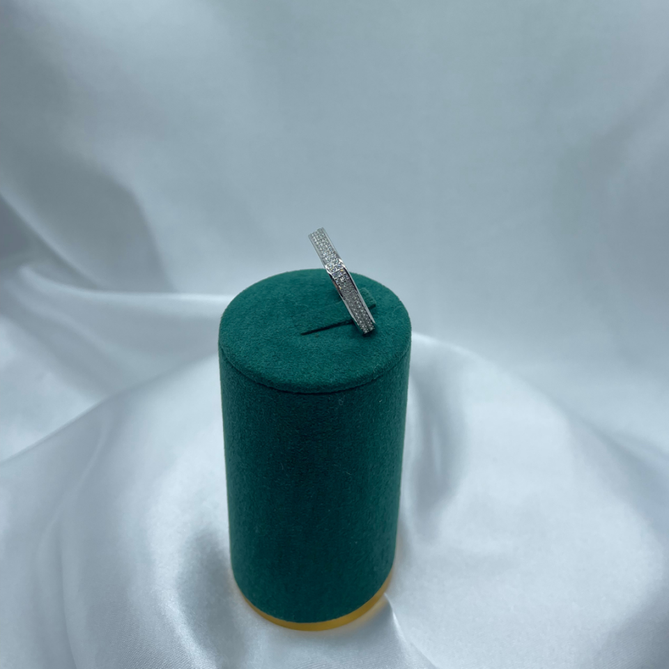 Amora Perla 925 Ayar Gümüş Kare Form Baget Model Yüzük