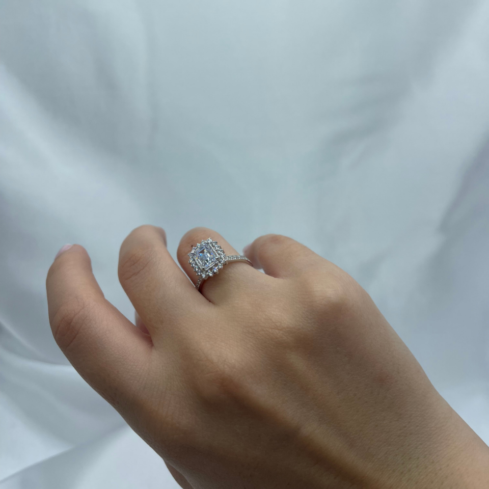 Baget Halo Model 925 Ayar Gümüş Yüzük