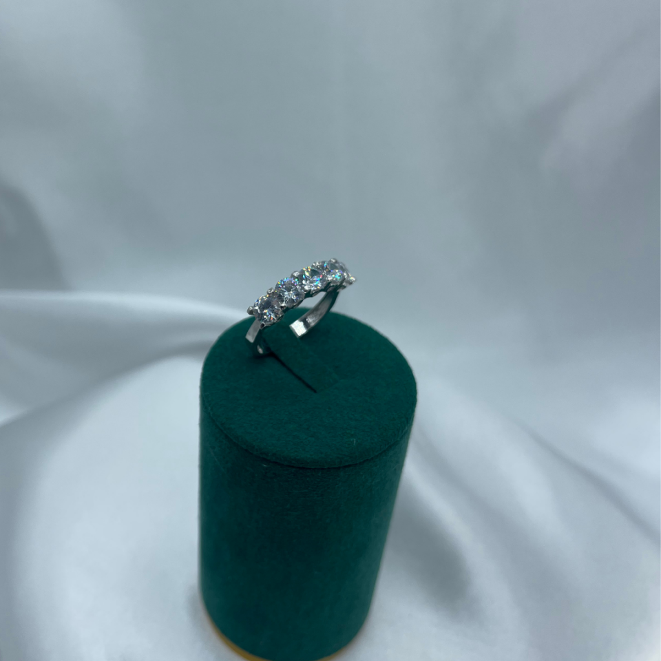 Beştaş Model 925 Ayar Gümüş Yüzük