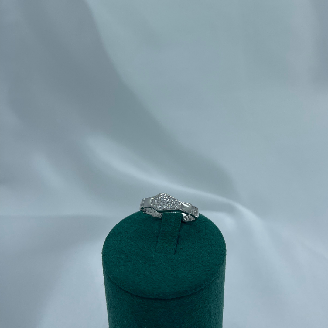 Yılan Model Taşlı 925 Ayar Gümüş Yüzük