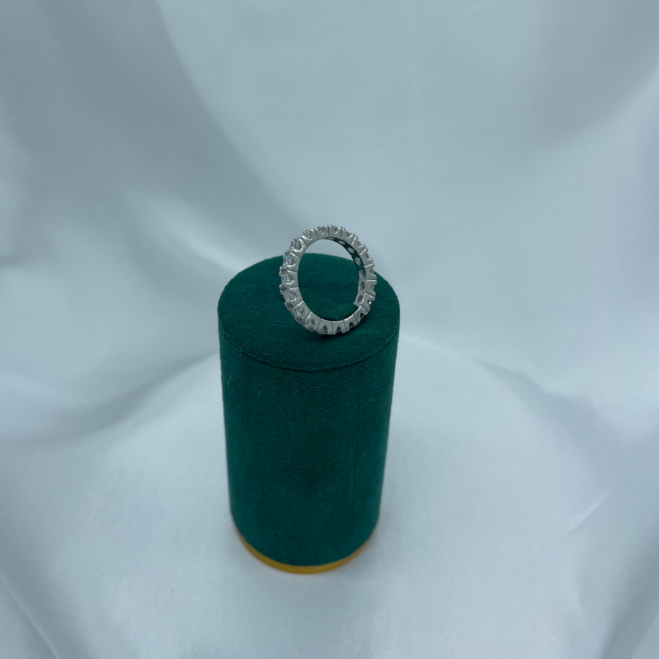 Tamtur Sonsuz Sıra Taşlı 925 Ayar Gümüş Yüzük