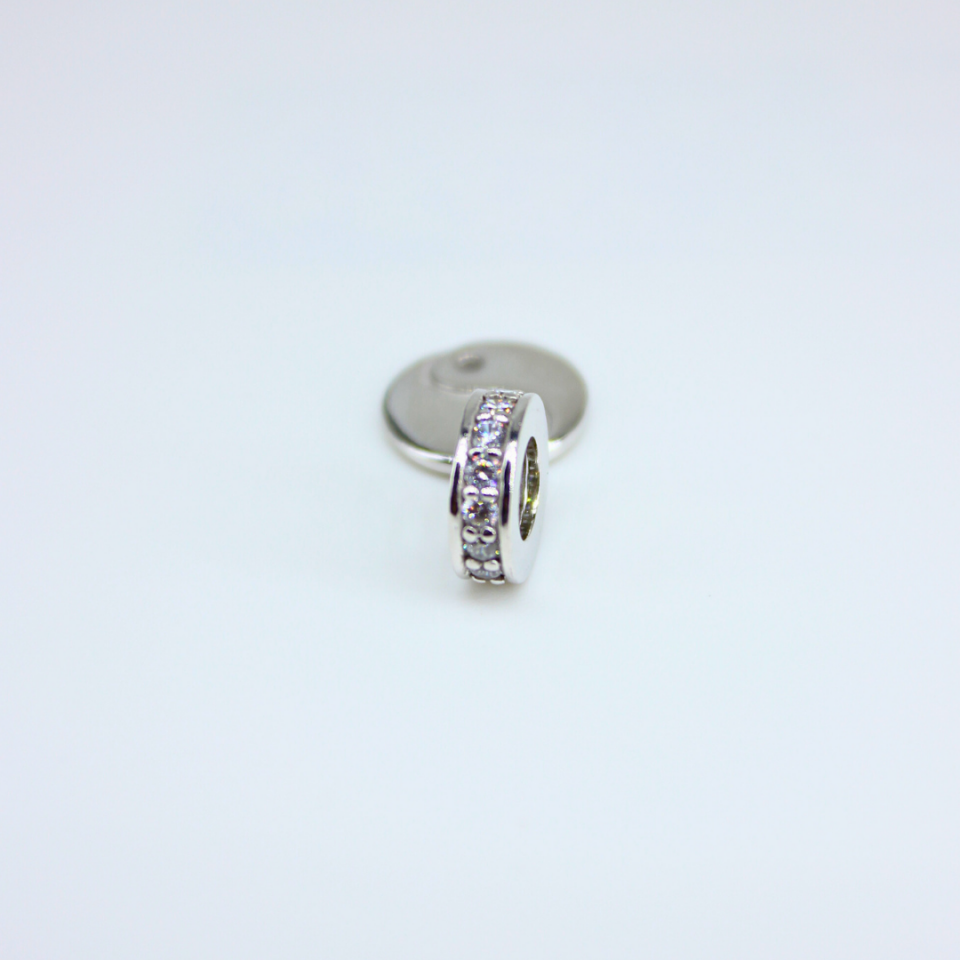 Tamtur Sıra Taşlı 925 Ayar Gümüş Charm – Elegant Collection