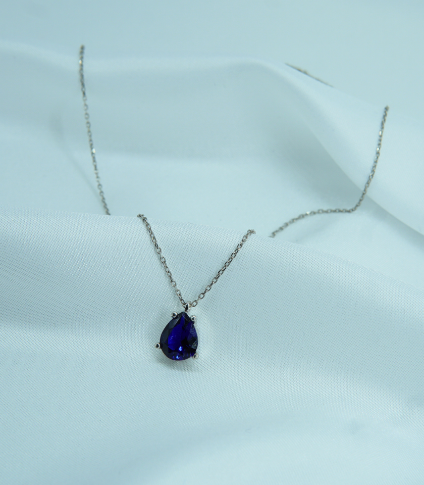 Lacivert Damla Kesim Taşlı 925 Ayar Gümüş Kolye