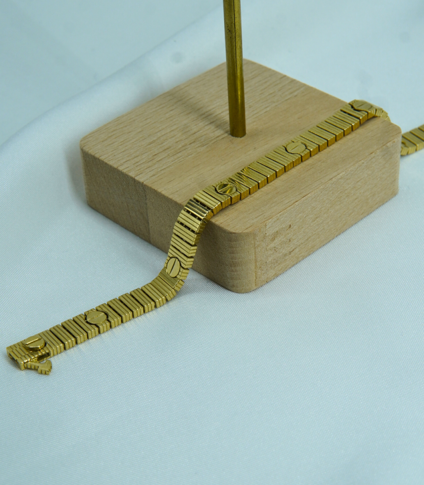 Vidalı Model Altın Kaplama 925 Ayar Gümüş Bileklik