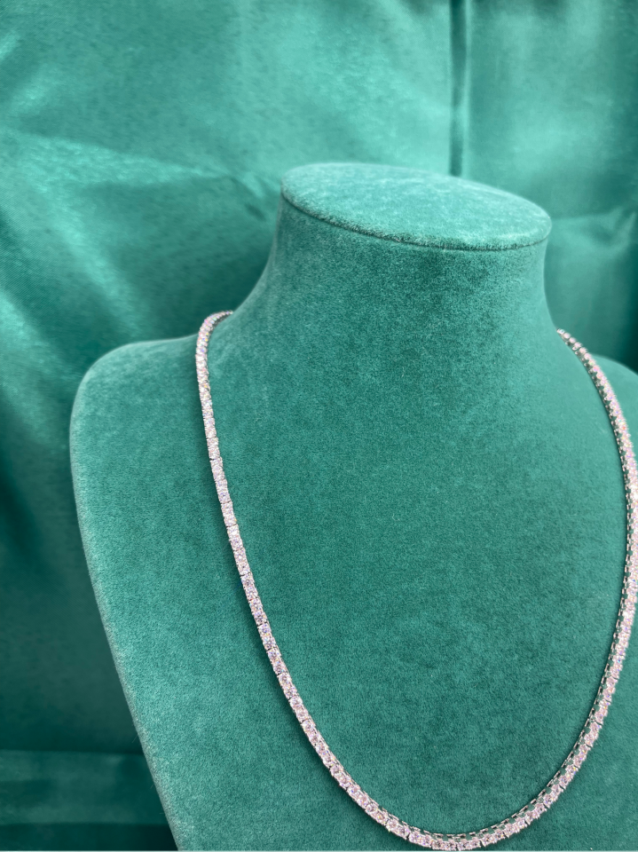 Amora Perla 925 Ayar Gümüş Küçük Boy Beyaz Taşlı Su Yolu (Tennis) Model Kolye