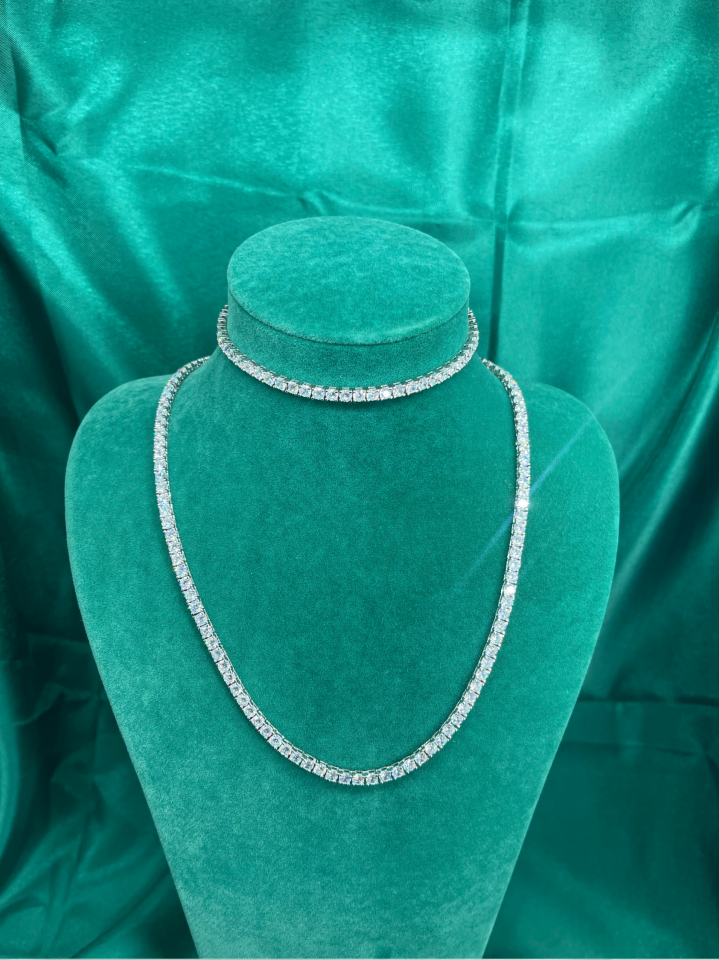 Amora Perla 925 Ayar Gümüş Büyük Boy Beyaz Taşlı Su Yolu (Tennis) Kolye Seti